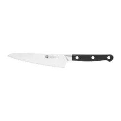Couteau de chef compact dentelé Zwilling Pro 14 cm, Noir-acier inoxydable