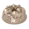 Nordic Ware Fleur de Lis moule à gâteau bundt, 2,4 L