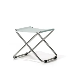 Tabouret Chico, Sage green-support en aluminium